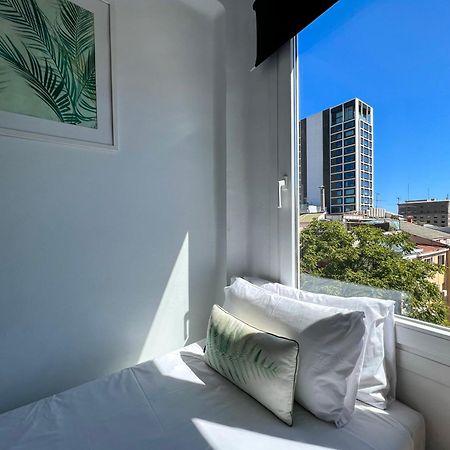 Stay U-Nique Apartments Seneca Barcelona Ngoại thất bức ảnh