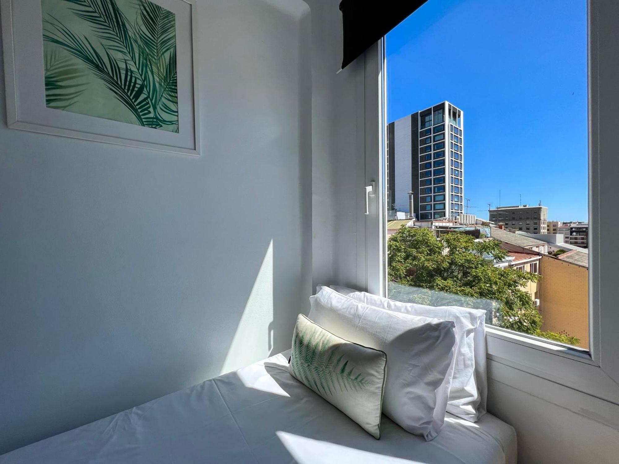 Stay U-Nique Apartments Seneca Barcelona Ngoại thất bức ảnh